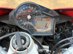 2010 Aprilia Rsv4 999 Factory in Black — image 3