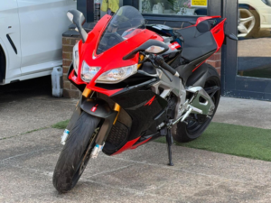 2010 Aprilia Rsv4 999 Factory in Black — image 4