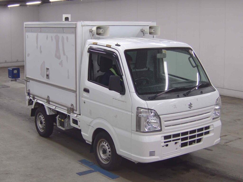 2015 Suzuki Carry Chiller Truck in White — image 1