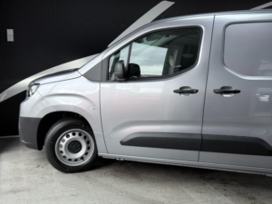 2025 Toyota Proace City 1.5 Bluehdi Active Short Panel Van Swb Euro 6 (s/s) 6dr in Grey — image 4