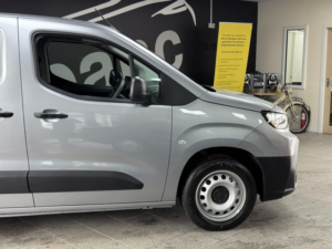 2025 Toyota Proace City 1.5 Bluehdi Active Short Panel Van Swb Euro 6 (s/s) 6dr in Grey — image 5