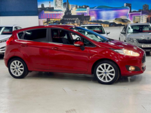 2016 Ford Fiesta 1.0t Ecoboost Titanium Powershift Euro 6 5dr in Red — image 2