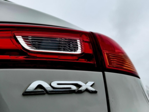 2016 Mitsubishi Asx 2.2 Di-D Zc-H Auto 4WD Euro 6 5dr in White — image 4