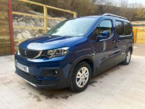 2021 Peugeot Rifter L2 Lwb 5 SEAT Petrol Auto Wheelchair Accessible Disabled Access Vehicle Wav in Blue — image 6