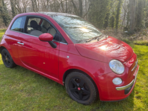 2010 Fiat 500 0.9 Twinair Lounge in Red — image 2