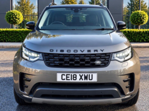 2018 Land Rover Discovery 2.0 Sd4 Hse Auto 4WD Euro 6 (s/s) 5dr in Grey — image 2