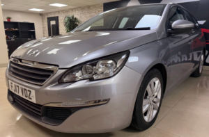 2017 Peugeot 308 Sw 1.2 Puretech Active Estate 5dr Petrol Eat Euro 6 (s/s) (130 Ps) in Grey — image 2