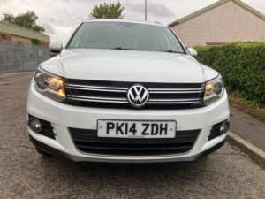 2014 Volkswagen Tiguan 2.0 Tdi Bluemotion Tech Match SUV 5dr Diesel DSG 4WD Euro 5 (s/s) (140 Ps) in White — image 2
