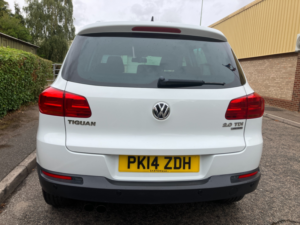 2014 Volkswagen Tiguan 2.0 Tdi Bluemotion Tech Match SUV 5dr Diesel DSG 4WD Euro 5 (s/s) (140 Ps) in White — image 6