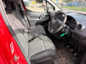 2019 Citroen Berlingo 1.6 Bluehdi 850 Enterprise Panel Van 5dr Diesel Manual L1 100 Bhp in Red — image 5