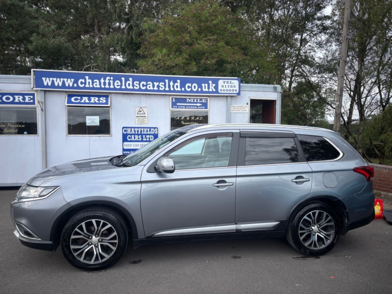 2015 Mitsubishi Outlander 2.2 Di-D Gx4 SUV 5dr Diesel Manual 4WD Euro 6 (s/s) (147 Ps) in Grey — image 1