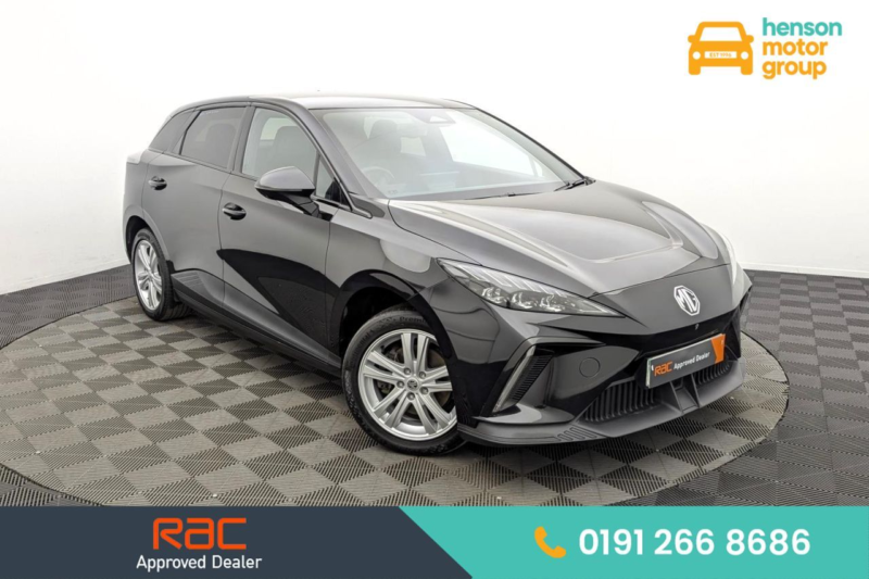 2022 MG Mg4 64kwh Trophy Long Range Hatchback 5dr Electric Auto (203 Ps) in Black — image 1