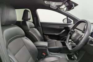 2022 MG Mg4 64kwh Trophy Long Range Hatchback 5dr Electric Auto (203 Ps) in Black — image 3