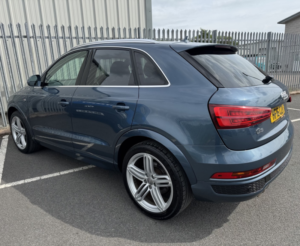 2016 Audi Q3 S Line Plus 2.0 Tdi Quattro Automatic in Blue — image 4