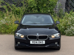2014 BMW 3 Series 2.0 320d Se Euro 5 (s/s) 4dr in Black — image 2
