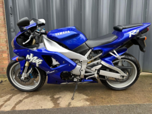1998 Yamaha R1 in Blue — image 3