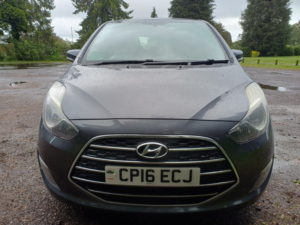 2016 Hyundai Ix20 1.6 Ix20 Premium 1.6 A/t in Grey — image 2