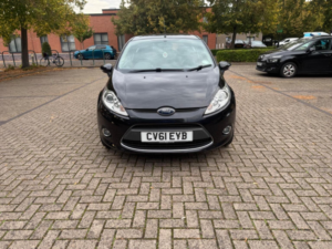 2011 Ford Fiesta 1.4 Zetec 3dr in Black — image 2