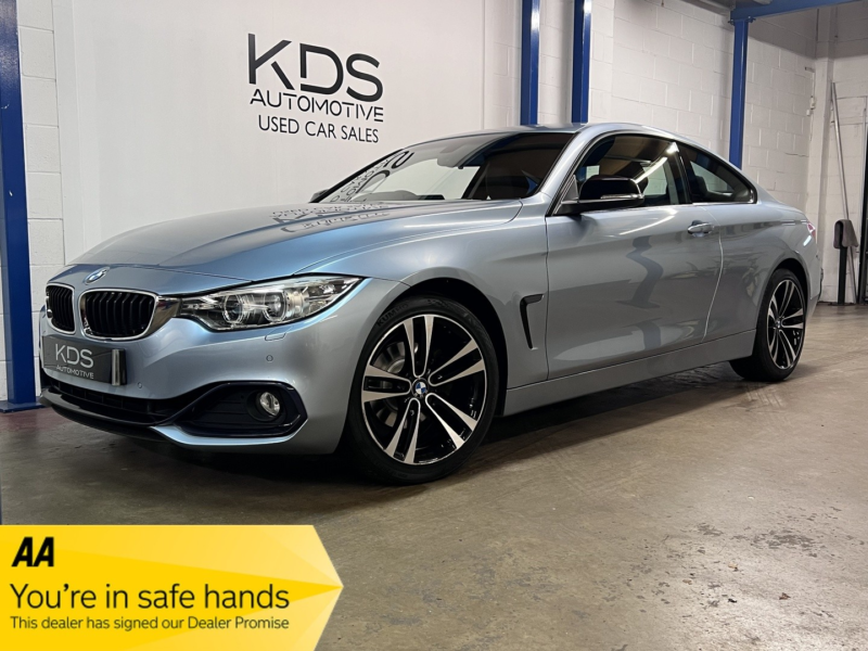 2013 BMW 4 Series 2.0 420i Sport Coupe in Blue — image 1