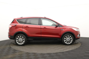 2019 Ford Kuga 1.5t Ecoboost Titanium Edition SUV 5dr Petrol Manual Euro 6 (s/s) (150 Ps) in Red — image 2