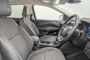 2019 Ford Kuga 1.5t Ecoboost Titanium Edition SUV 5dr Petrol Manual Euro 6 (s/s) (150 Ps) in Red — image 3