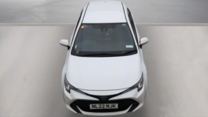 2022 Toyota Corolla 1.8 Vvt-H Icon Tech CVT Euro 6 (s/s) 5dr in White — image 2