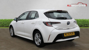 2022 Toyota Corolla 1.8 Vvt-H Icon Tech CVT Euro 6 (s/s) 5dr in White — image 4