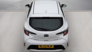 2022 Toyota Corolla 1.8 Vvt-H Icon Tech CVT Euro 6 (s/s) 5dr in White — image 6