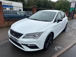 2019 SEAT Leon 1.5 Tsi Evo Fr Black Edition Euro 6 (s/s) 5dr in White — image 2