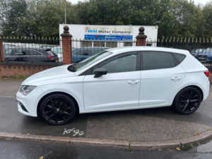 2019 SEAT Leon 1.5 Tsi Evo Fr Black Edition Euro 6 (s/s) 5dr in White — image 6