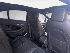2020 Jaguar I-Pace 400 90kwh Hse Auto 4WD 5dr in Grey — image 3