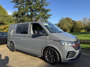 2023 Volkswagen Transporter 2.0 Bitdi T32 Sportline Black Edition in Grey — image 6