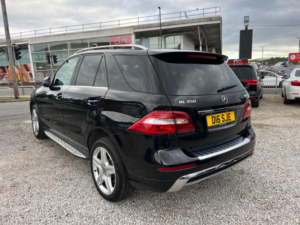 2013 Mercedes-Benz M Class 3.0 Ml350 V6 Bluetec Sport G-Tronic 4WD Euro 6 (s/s) 5dr in Black — image 4