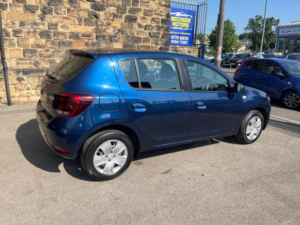 2018 Dacia Sandero 1.0 Sce Laureate Euro 6 5dr in Blue — image 4