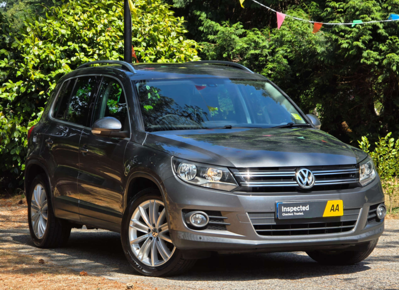 2015 Volkswagen Tiguan 2.0 Tiguan Match Edition Tdi Bluemotion Technology 5dr in Grey — image 1
