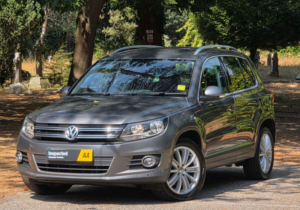 2015 Volkswagen Tiguan 2.0 Tiguan Match Edition Tdi Bluemotion Technology 5dr in Grey — image 2