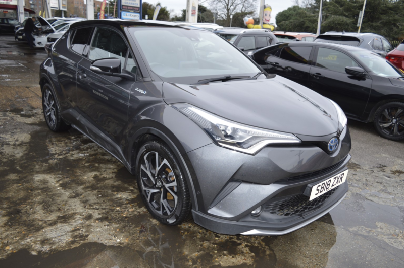 2018 Toyota C-Hr 1.8 Vvt-H Dynamic in Grey — image 1