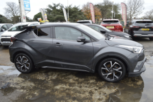 2018 Toyota C-Hr 1.8 Vvt-H Dynamic in Grey — image 6