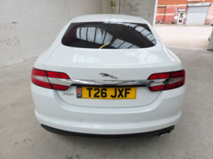 2013 Jaguar Xf 2.2 D Premium Luxury in White — image 5