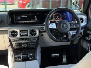 2021 Mercedes-Benz G Class 4.0 G63 V8 Biturbo Amg in Red — image 3