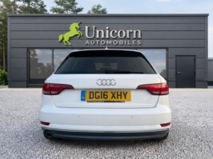 2016 Audi A4 Avant 2.0 Tdi Ultra Sport in White — image 4