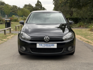 2012 Volkswagen Golf 2.0 Tdi Gt in Black — image 2