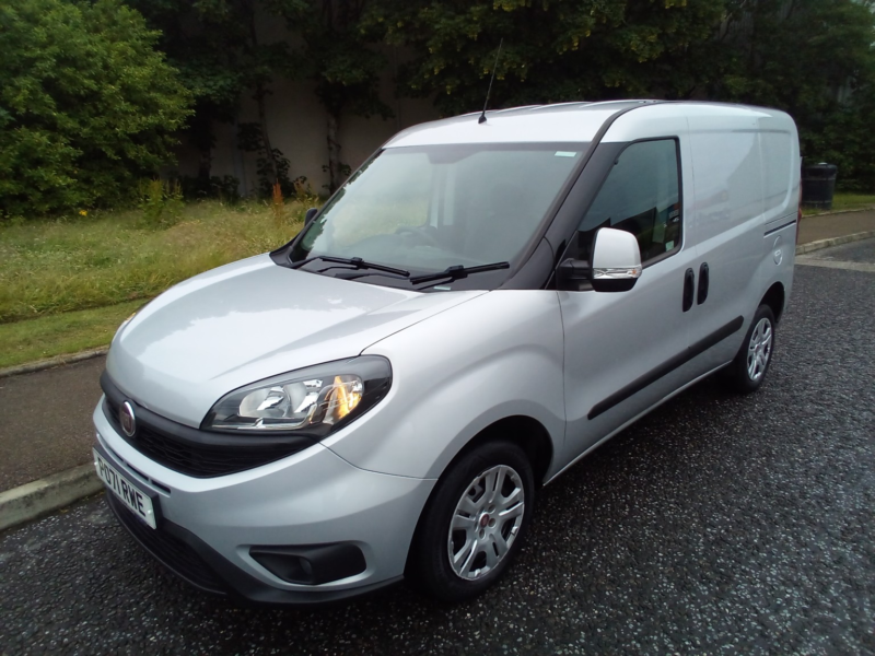 2021 Fiat Doblo Doblo Cargo 1.3 Multijet Ii 95 Hp Tecnico My20 in Silver — image 1