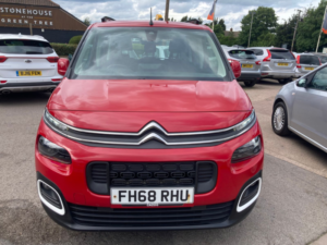 2019 Citroen Berlingo 1.5 Bluehdi Flair M MPV 5dr Diesel Manual Euro 6 (100 Ps) in Red — image 2