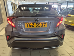 2023 Toyota C-Hr 1.8 Vvt-H Gr Sport SUV 5dr Petrol Hybrid CVT Euro 6 (s/s) (122 Ps) in Grey — image 6