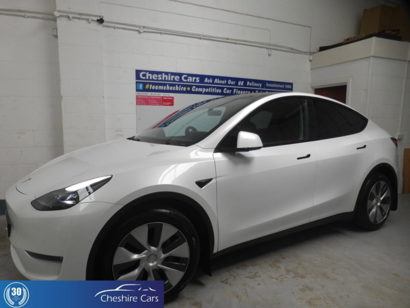 2022 Tesla Model Y (dual Motor) Long Range SUV 5dr Electric Auto 4wde (384 Bhp) in White — image 1