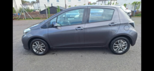 2014 Toyota Yaris 1.3 Dual Vvt-I Icon Plus in Grey — image 2