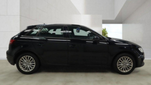 2016 Audi A3 2.0 Tdi Se Technik Sportback Euro 6 (s/s) 5dr in Black — image 6