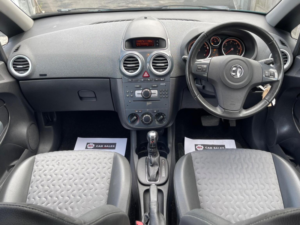 2012 Vauxhall Corsa 1.4 16v Se Auto Euro 5 5dr in Blue — image 4