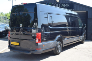 2020 Volkswagen Crafter 2.0 Tdi Cr35 Trendline Maxi Panel Van Fwd Xlwb High Roof Euro 6 (s/s) 5dr in Black — image 3
